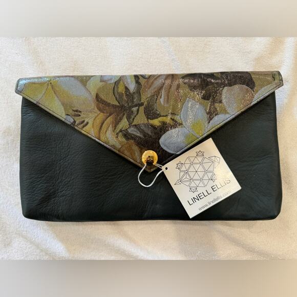 NWT Linell Ellis Florence Envelope Clutch - Picture 1 of 8